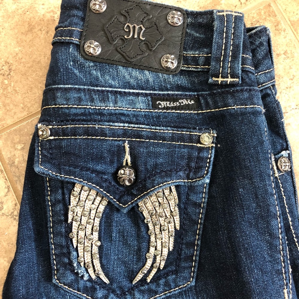 ✨SOLD✨Miss Me Bootcut Jeans - Picture 3 of 8